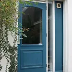 B & B Boulevard