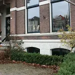 B & B Boulevard